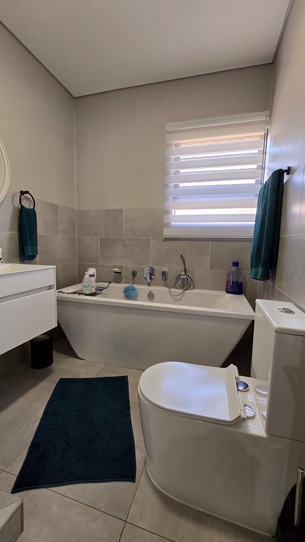 3 Bedroom Property for Sale in New Redruth Gauteng