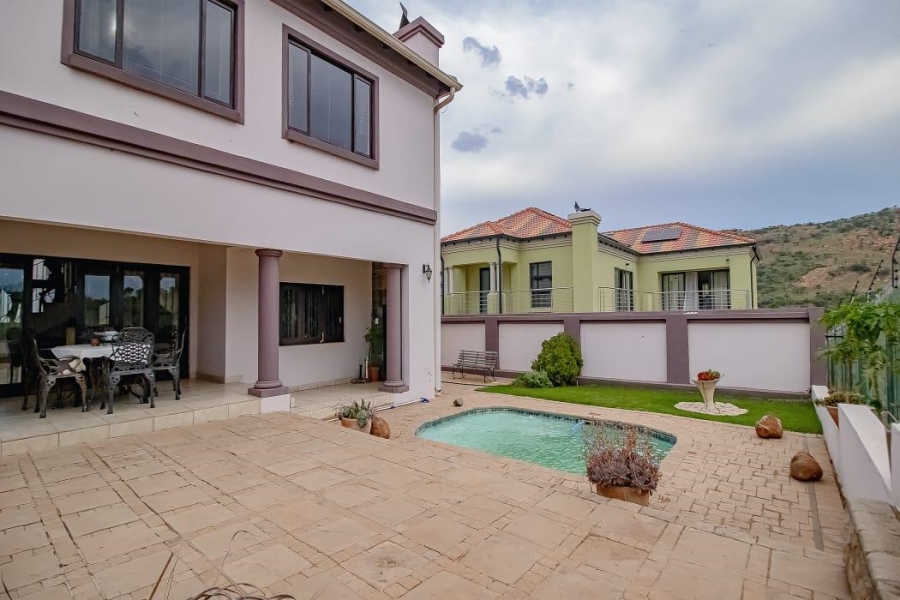 4 Bedroom Property for Sale in Amandasig Gauteng