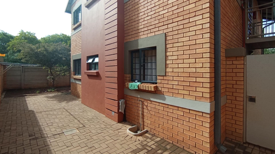 2 Bedroom Property for Sale in Annlin Gauteng