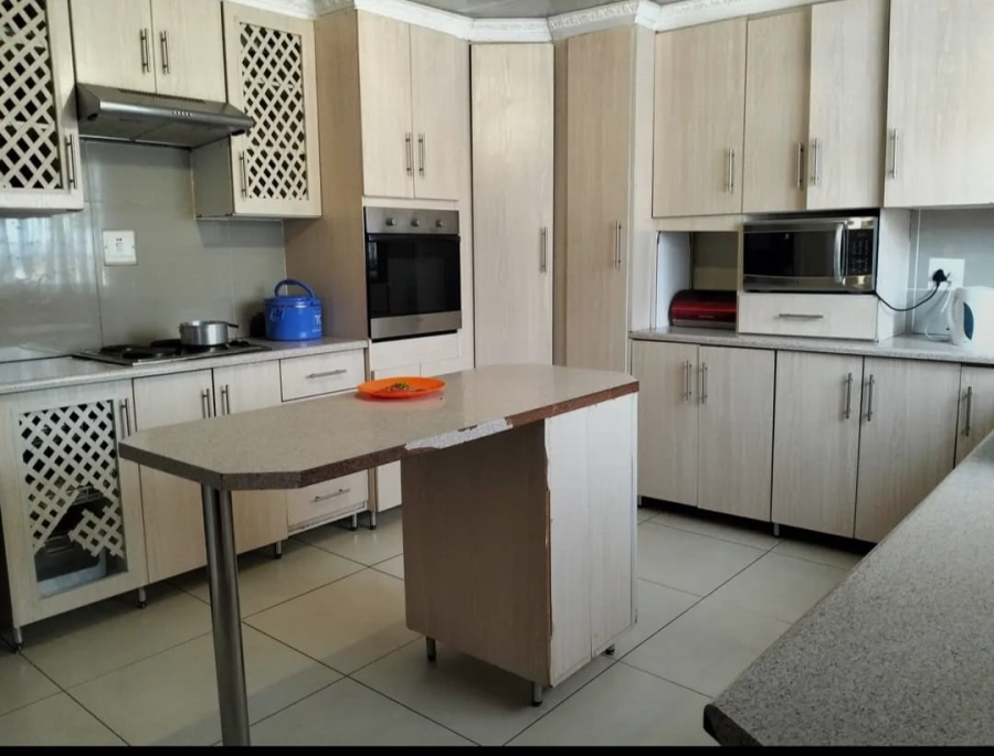 3 Bedroom Property for Sale in Soshanguve Gauteng