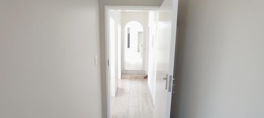 4 Bedroom Property for Sale in Wingate Park Gauteng