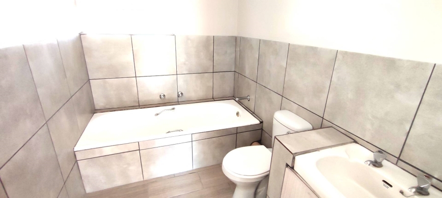 4 Bedroom Property for Sale in Wingate Park Gauteng