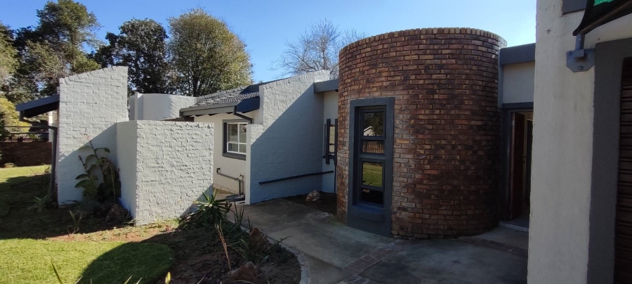 4 Bedroom Property for Sale in Wingate Park Gauteng