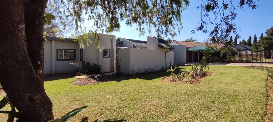 4 Bedroom Property for Sale in Wingate Park Gauteng