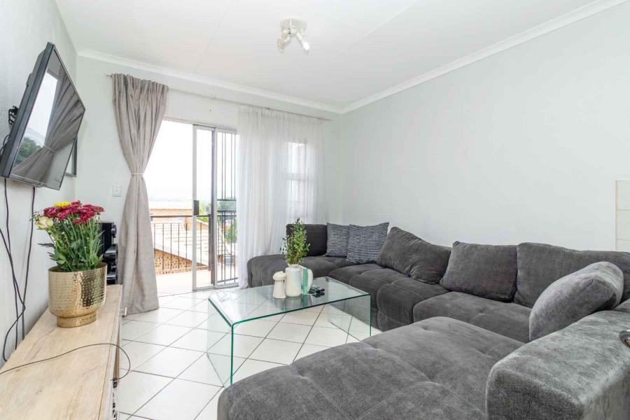 2 Bedroom Property for Sale in Roodepoort Gauteng