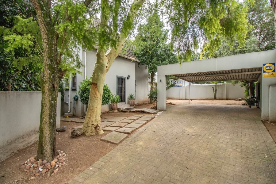 3 Bedroom Property for Sale in Radiokop Gauteng
