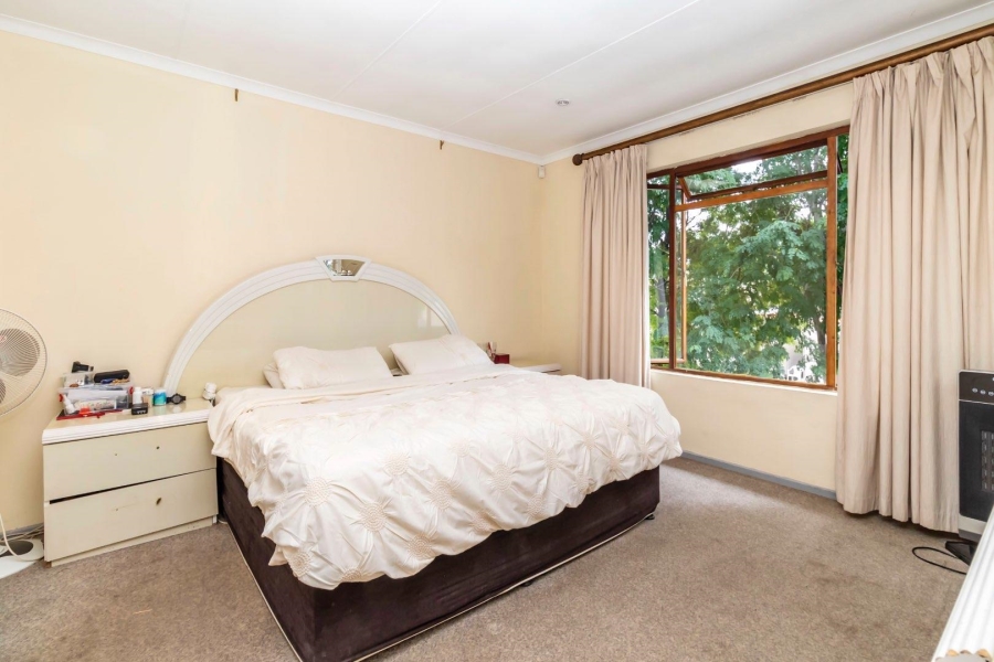 3 Bedroom Property for Sale in Radiokop Gauteng