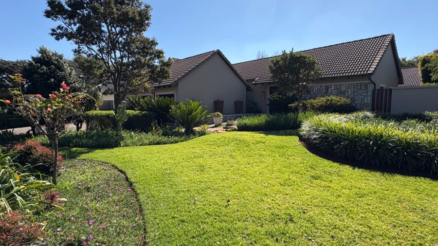 4 Bedroom Property for Sale in Midfield Estate Gauteng