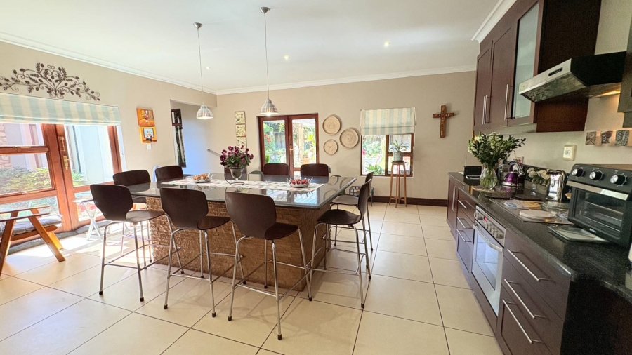 4 Bedroom Property for Sale in Midfield Estate Gauteng
