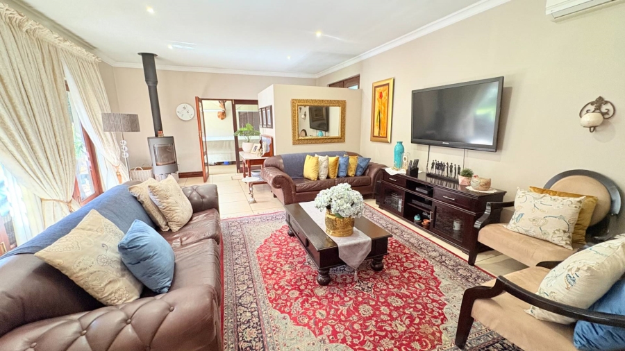 4 Bedroom Property for Sale in Midfield Estate Gauteng