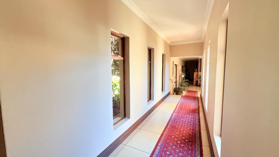 4 Bedroom Property for Sale in Midfield Estate Gauteng