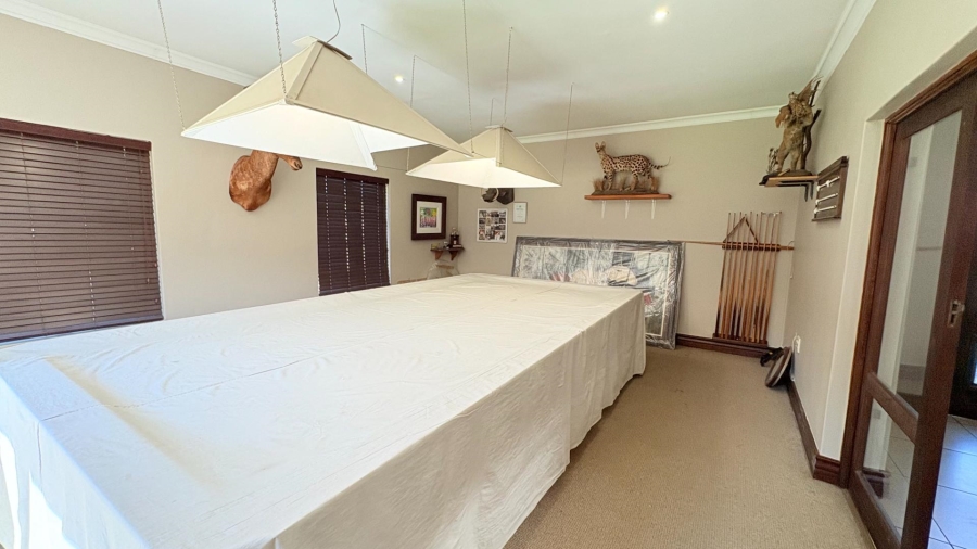 4 Bedroom Property for Sale in Midfield Estate Gauteng