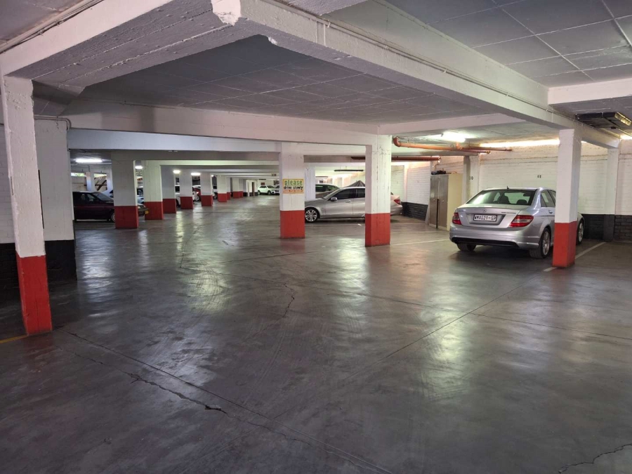 To Let 3 Bedroom Property for Rent in Illovo Gauteng