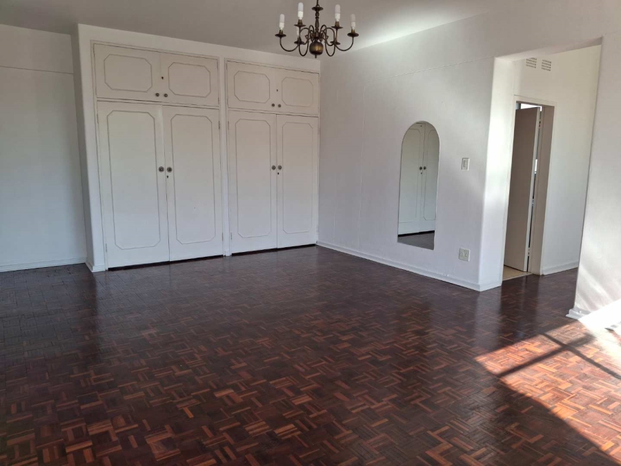 To Let 3 Bedroom Property for Rent in Illovo Gauteng