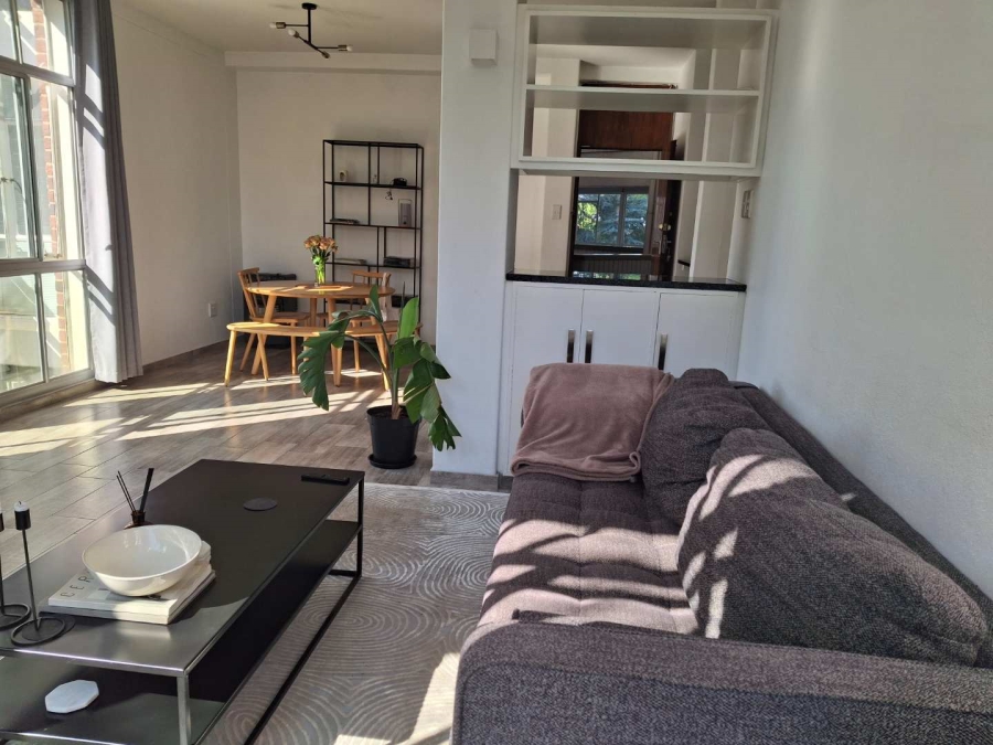 To Let 2 Bedroom Property for Rent in Illovo Gauteng