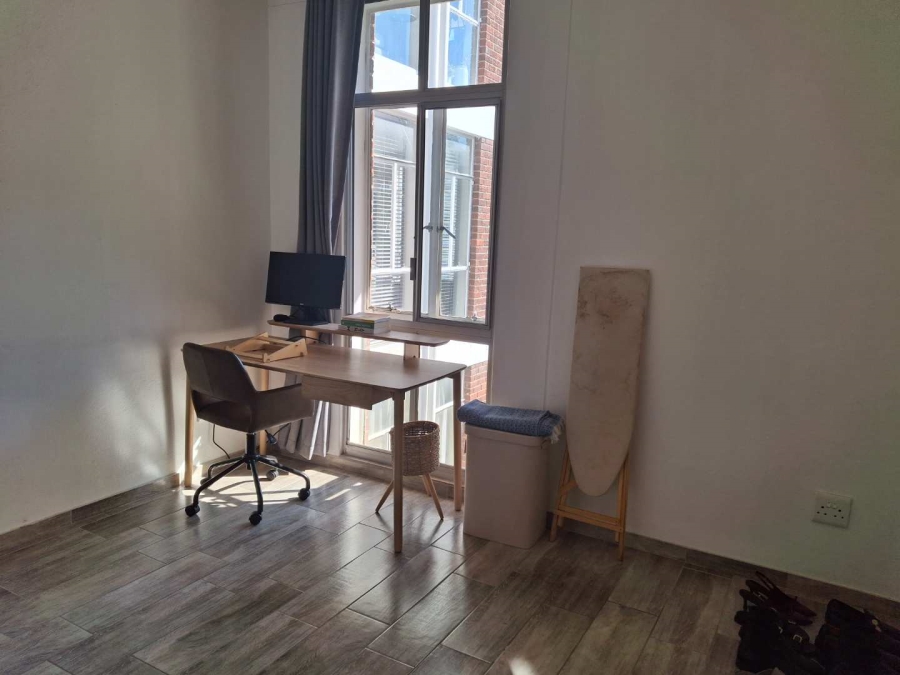 To Let 2 Bedroom Property for Rent in Illovo Gauteng