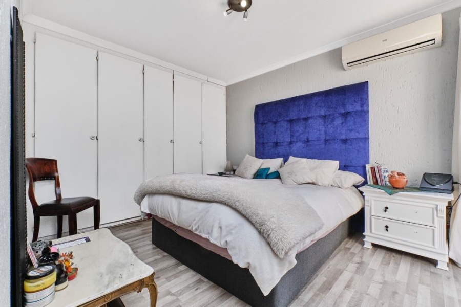 2 Bedroom Property for Sale in Morningside Gauteng