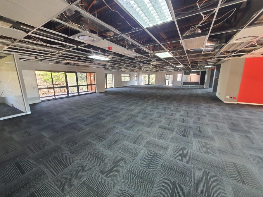 To Let commercial Property for Rent in Die Hoewes Gauteng