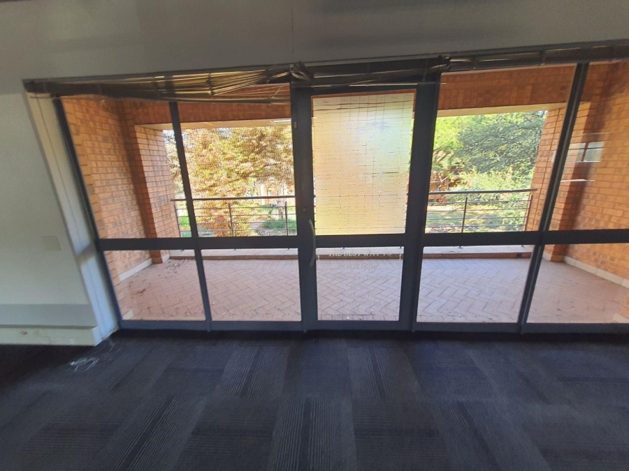 To Let commercial Property for Rent in Die Hoewes Gauteng