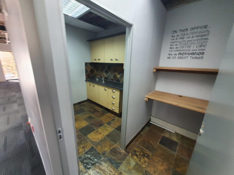 To Let commercial Property for Rent in Die Hoewes Gauteng