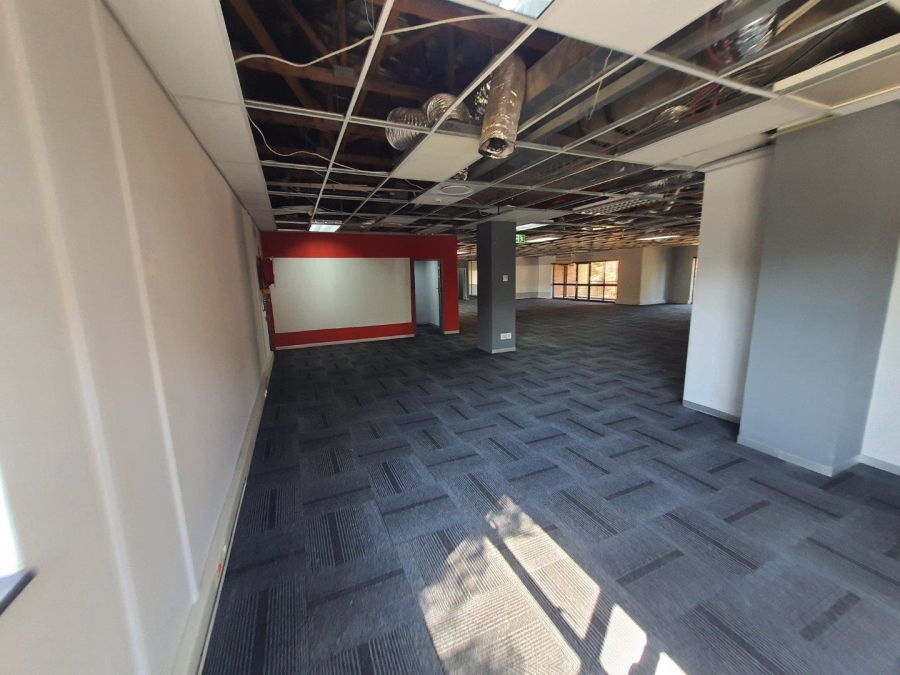 To Let commercial Property for Rent in Die Hoewes Gauteng