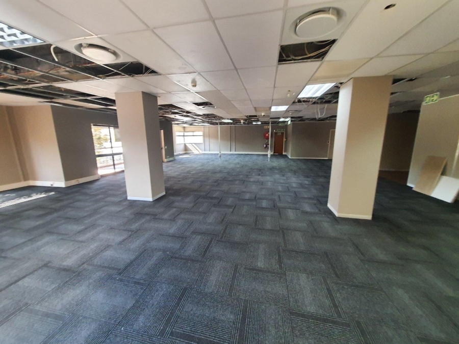 To Let commercial Property for Rent in Die Hoewes Gauteng