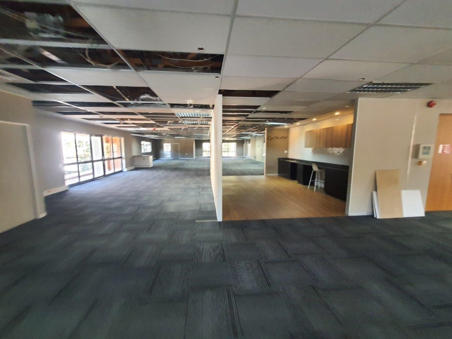 To Let commercial Property for Rent in Die Hoewes Gauteng