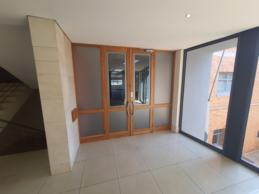 To Let commercial Property for Rent in Die Hoewes Gauteng