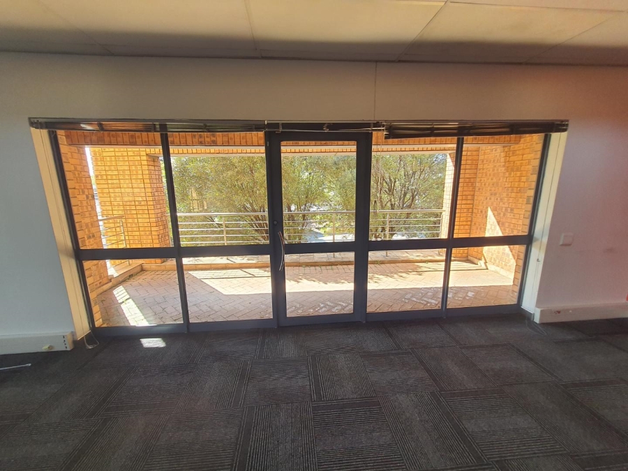 To Let commercial Property for Rent in Die Hoewes Gauteng