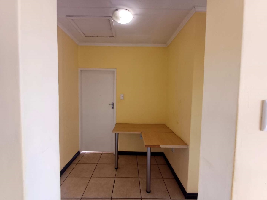 To Let 2 Bedroom Property for Rent in Bloubosrand Gauteng