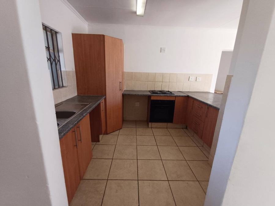 To Let 2 Bedroom Property for Rent in Bloubosrand Gauteng