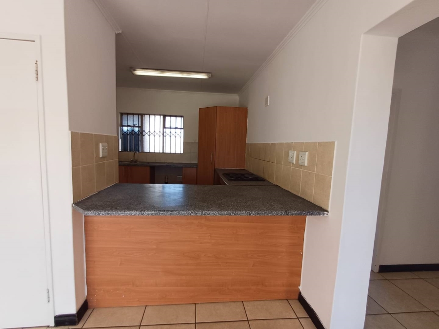 To Let 2 Bedroom Property for Rent in Bloubosrand Gauteng