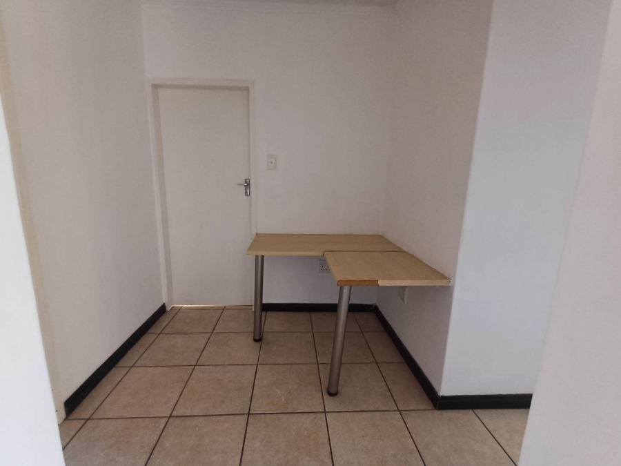 To Let 2 Bedroom Property for Rent in Bloubosrand Gauteng