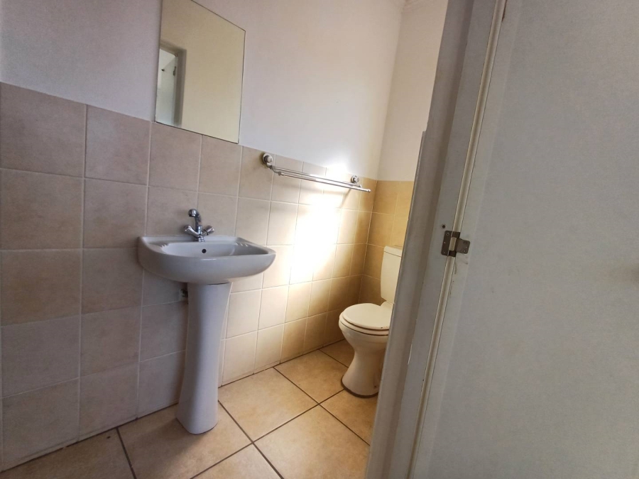 To Let 2 Bedroom Property for Rent in Bloubosrand Gauteng