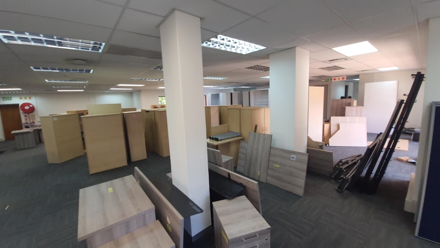 To Let commercial Property for Rent in Die Hoewes Gauteng