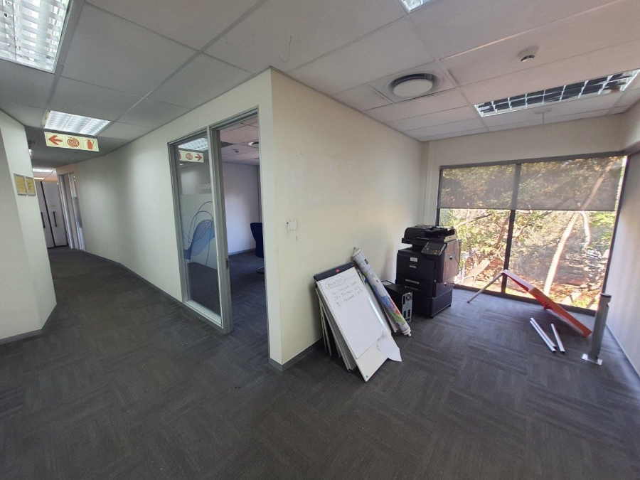 To Let commercial Property for Rent in Die Hoewes Gauteng