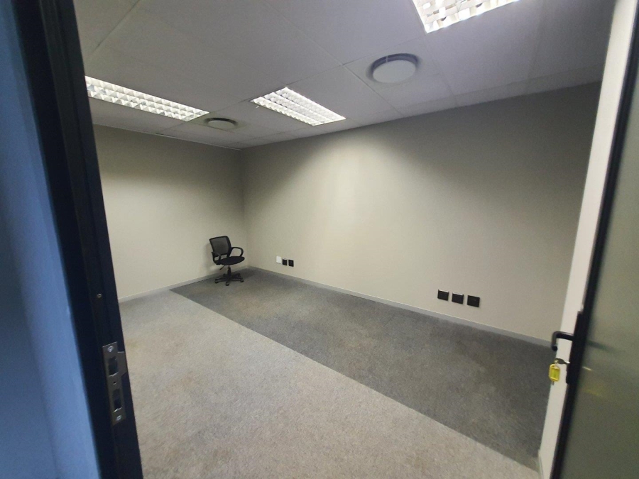 To Let commercial Property for Rent in Die Hoewes Gauteng