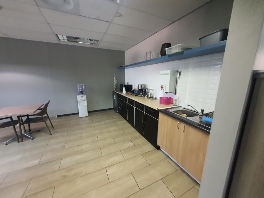 To Let commercial Property for Rent in Die Hoewes Gauteng