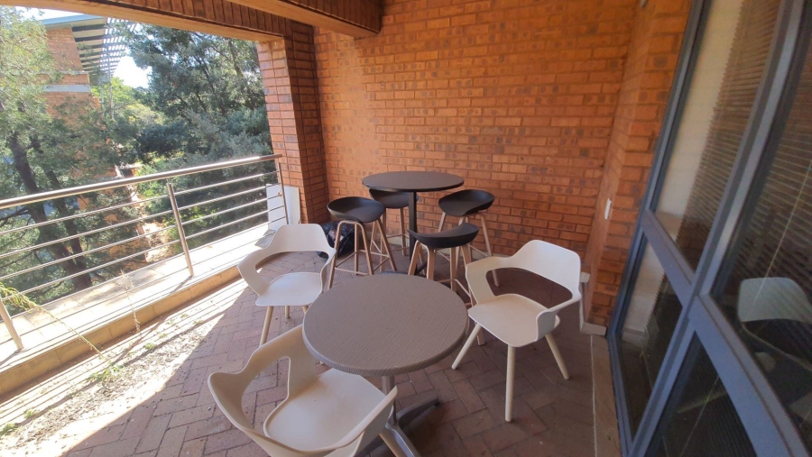 Commercial Property for Sale in Die Hoewes Gauteng