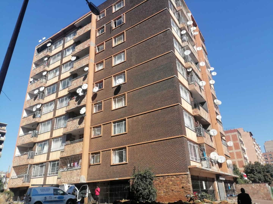 2 Bedroom Property for Sale in Berea Gauteng