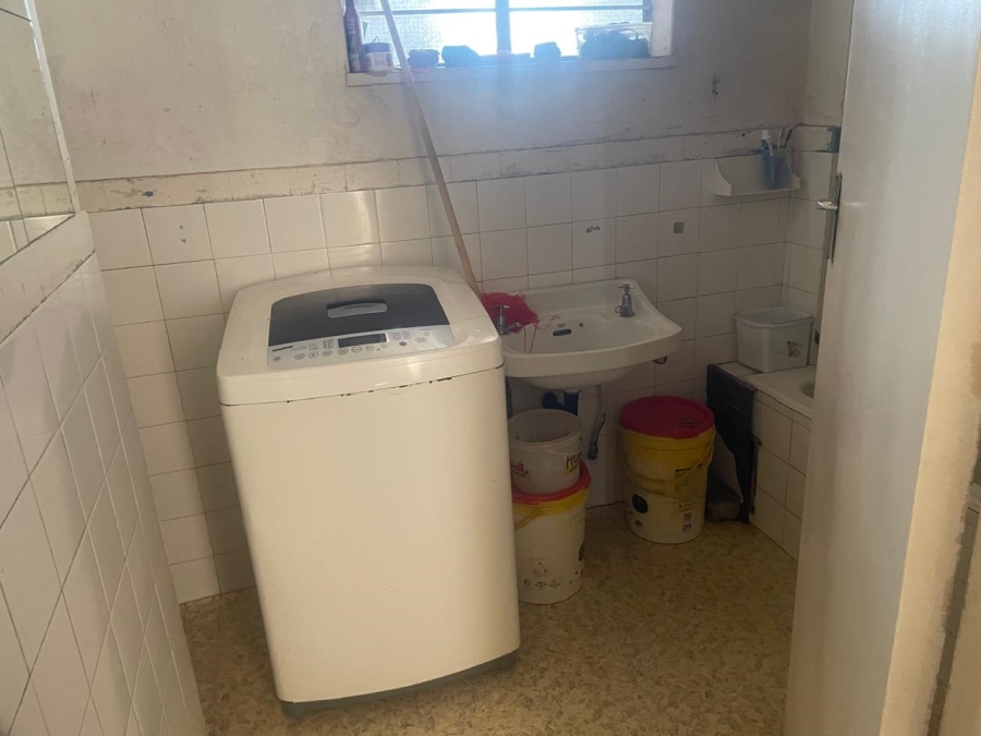 2 Bedroom Property for Sale in Berea Gauteng