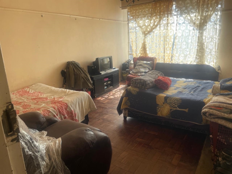 2 Bedroom Property for Sale in Berea Gauteng