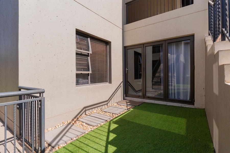 2 Bedroom Property for Sale in Goedeburg Gauteng