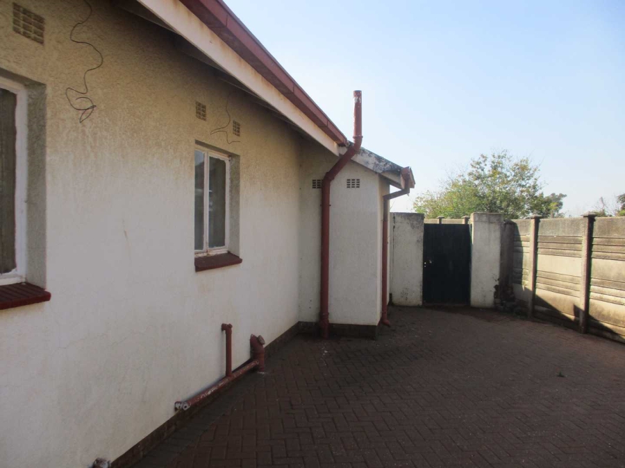 3 Bedroom Property for Sale in Meyerton Park Gauteng