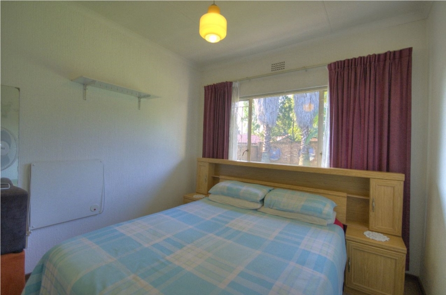 5 Bedroom Property for Sale in Brackenhurst Gauteng