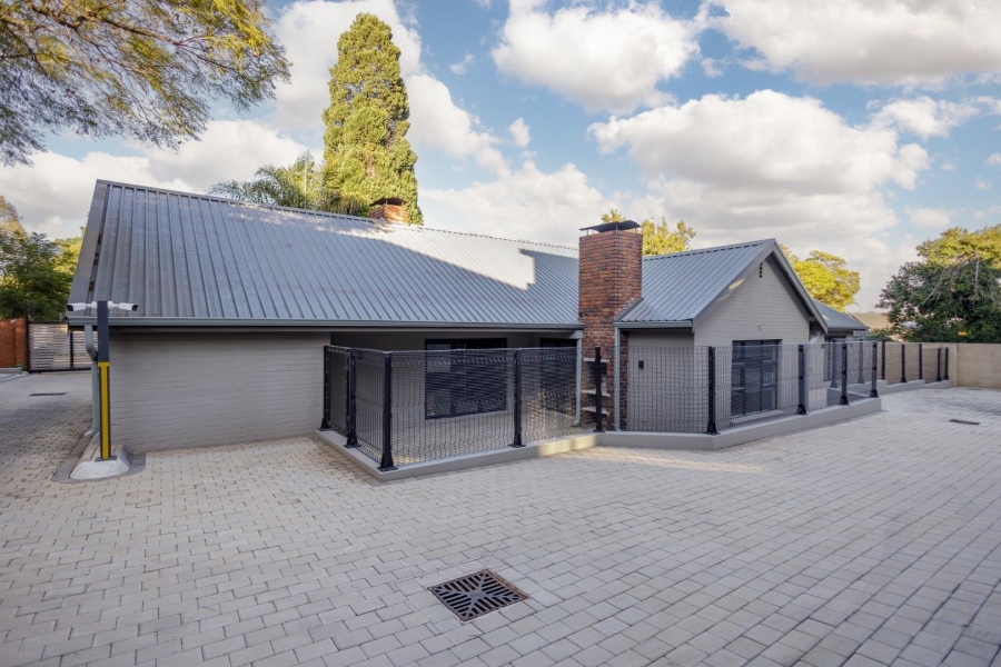 To Let 3 Bedroom Property for Rent in Morningside Manor Gauteng