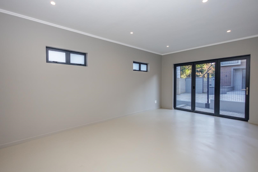 To Let 3 Bedroom Property for Rent in Morningside Manor Gauteng