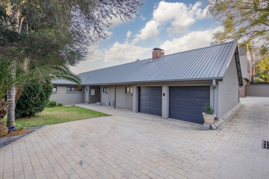 To Let 3 Bedroom Property for Rent in Morningside Manor Gauteng