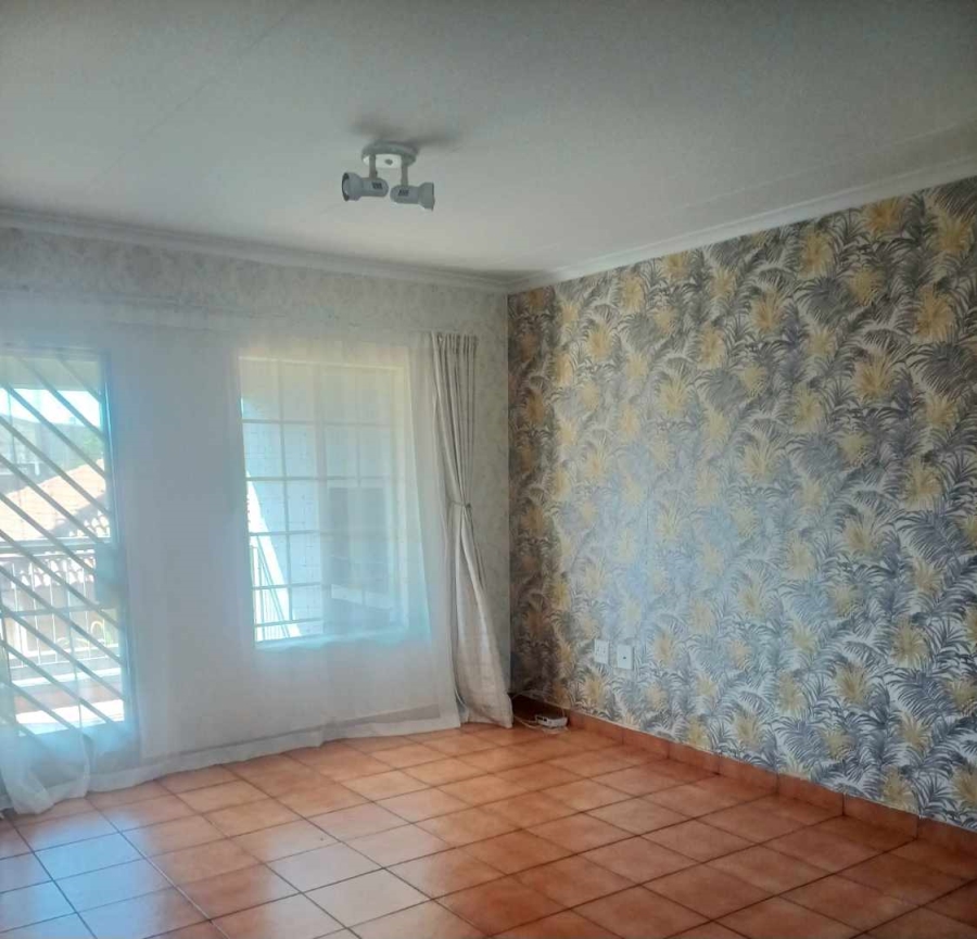 2 Bedroom Property for Sale in Crystal Park Gauteng