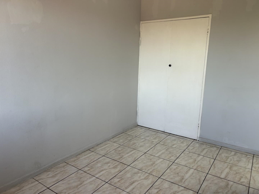 2 Bedroom Property for Sale in Benoni Central Gauteng